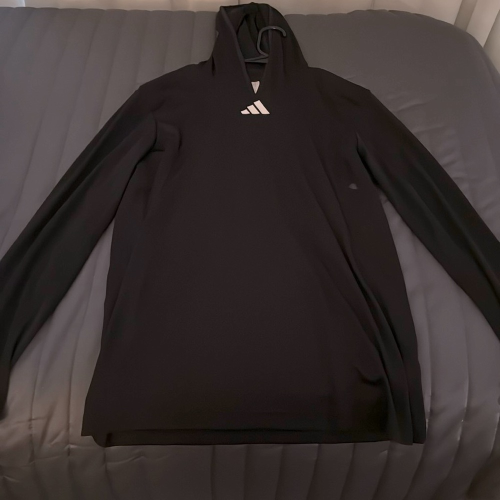 Medium. Activerwear light hoodie. Adidas